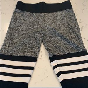 Bombshell Sportswear Other - Bombshell sportswear leggings! Bombshell Sportswear Other - Bombshell sportswear leggings!